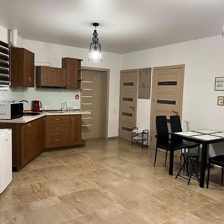 Comfortapart * Γιαρέμτσε